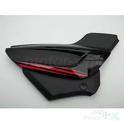 Rechte Seitenabdeckung Schwarz Junak 901 Sport / 122 Sport