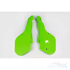 Grüne Seitenschützer UFO Plast Kawasaki KX 125 / 250 / 500 87