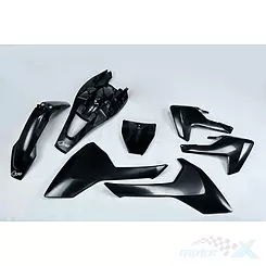 Satz von Karosserieschutz schwarz UFO Plast Husqvarna TC 85