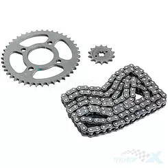 Antriebssatz, vorderes Kettenrad, hinteres Kettenrad, Kette, Bajaj Pulsar 125
